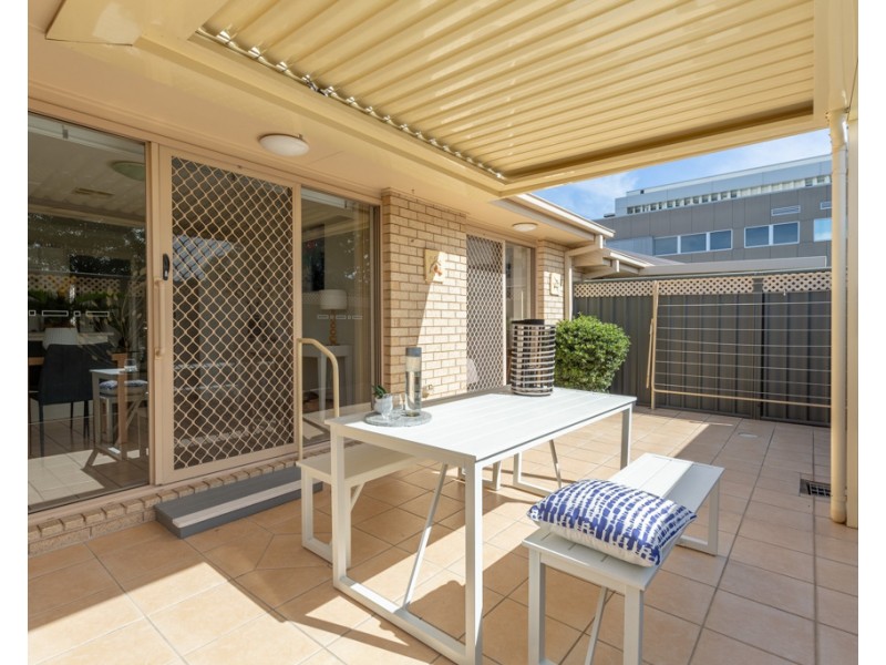 8/33 Dickinson Street, Charlestown NSW 2290