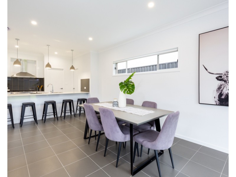 19 Windross Drive, Warners Bay NSW 2282