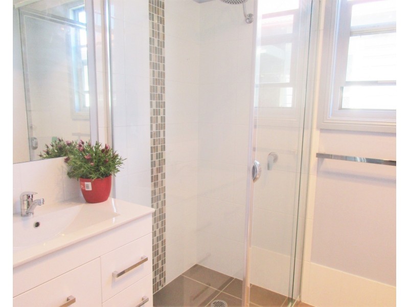 18 Denison Street, Mayfield NSW 2304