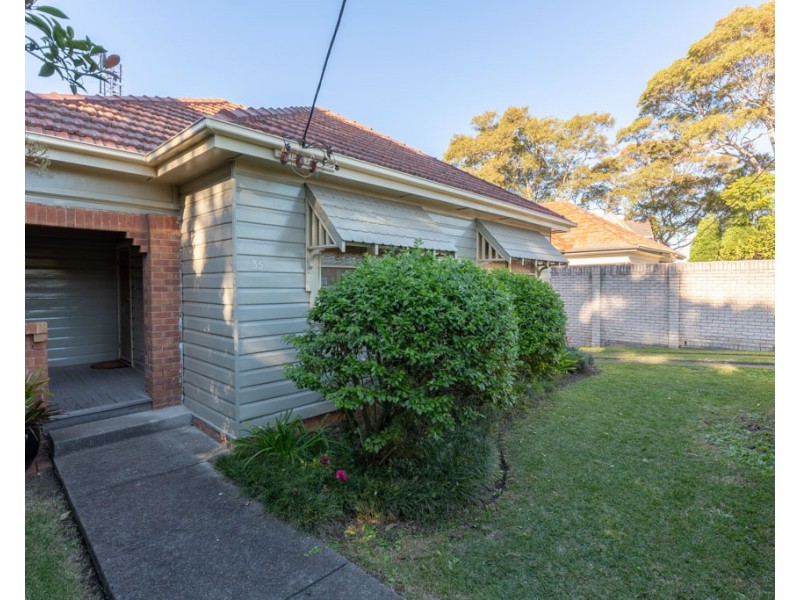 35 Cardiff Road, New Lambton Heights NSW 2305