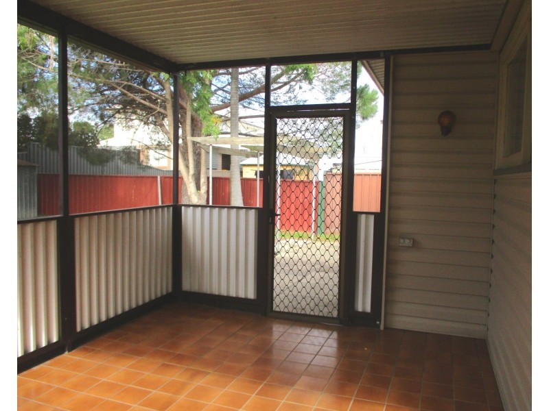 2A Hitchcock Avenue, New Lambton NSW 2305