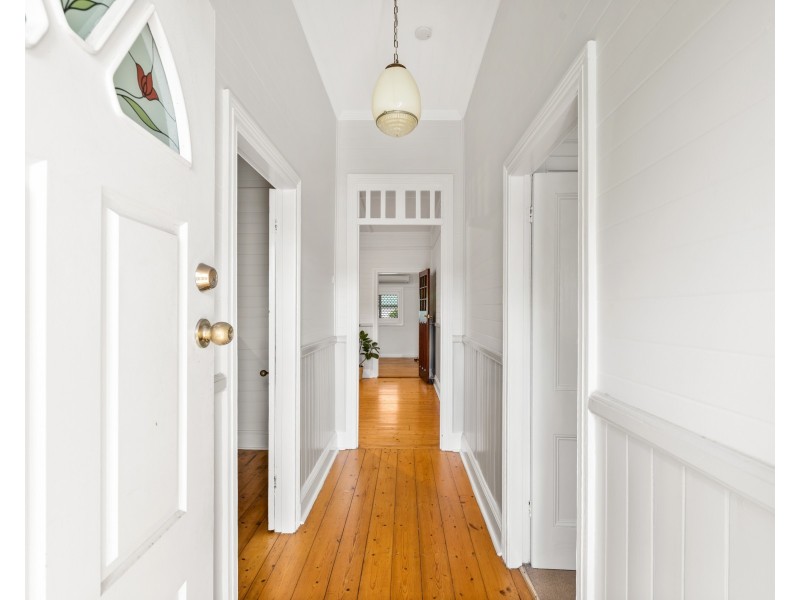 10 Rawson Street, Mayfield NSW 2304