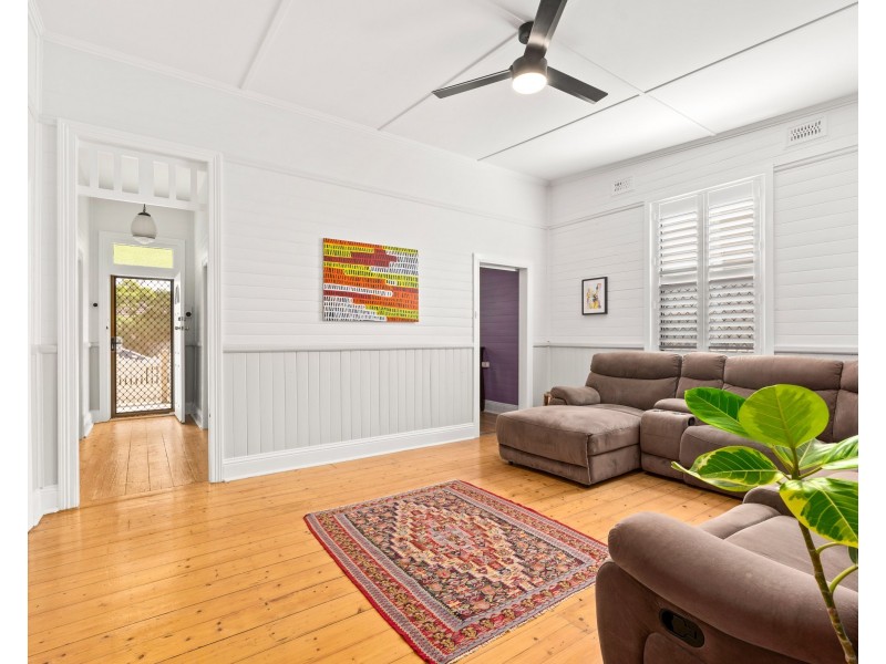 10 Rawson Street, Mayfield NSW 2304