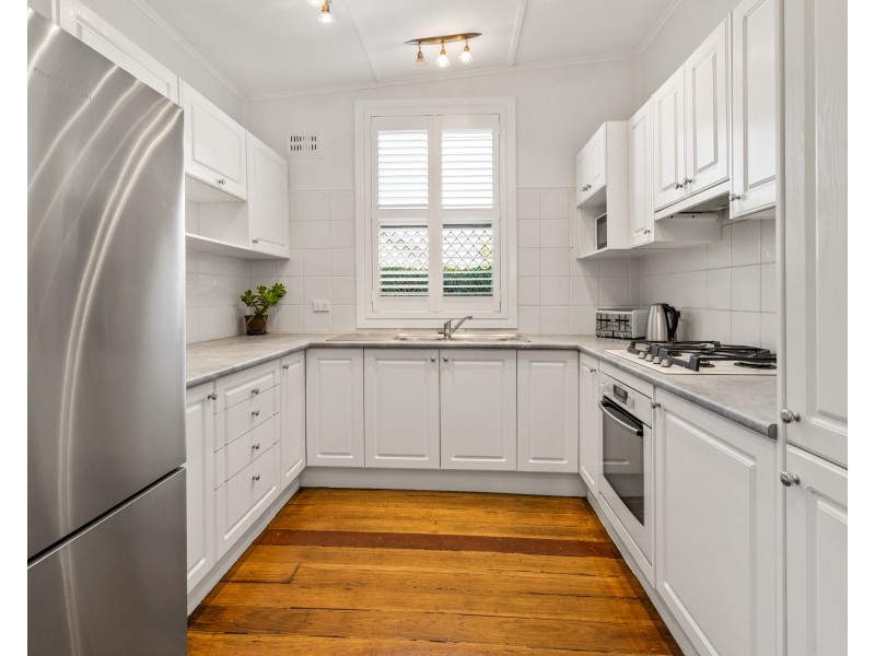 10 Rawson Street, Mayfield NSW 2304