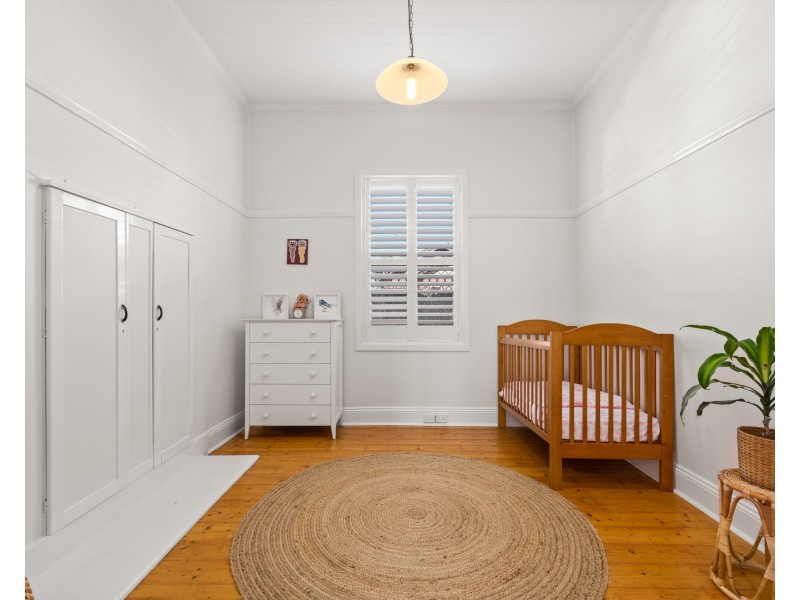 10 Rawson Street, Mayfield NSW 2304