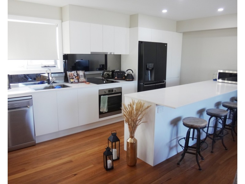 3/8A Bourke Street, Adamstown NSW 2289