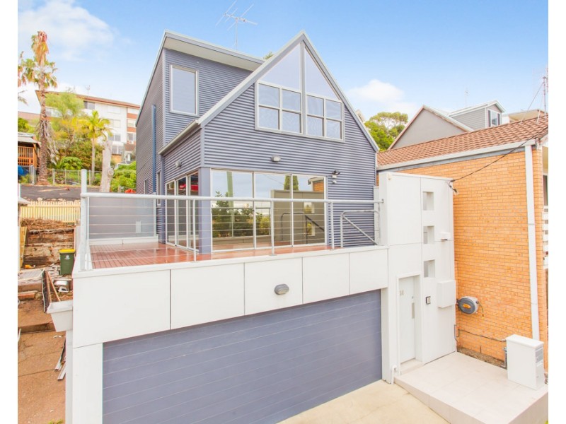 14 Carlton Street, Newcastle NSW 2300