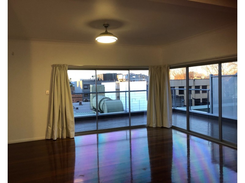 14 Carlton Street, Newcastle NSW 2300