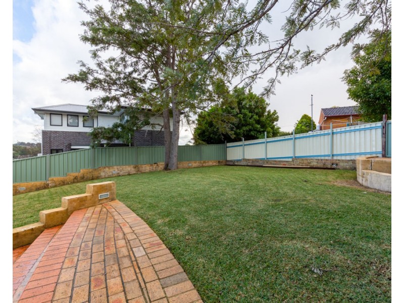 128 Croudace Road, Elermore Vale NSW 2287