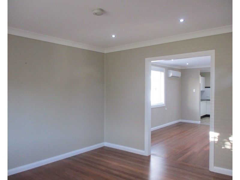 2 Acacia Place, Gateshead NSW 2290