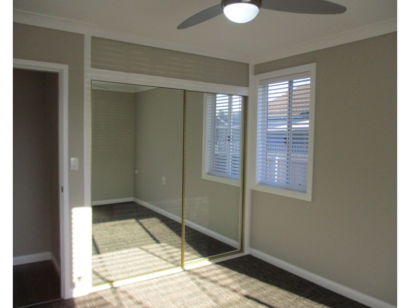 2 Acacia Place, Gateshead NSW 2290