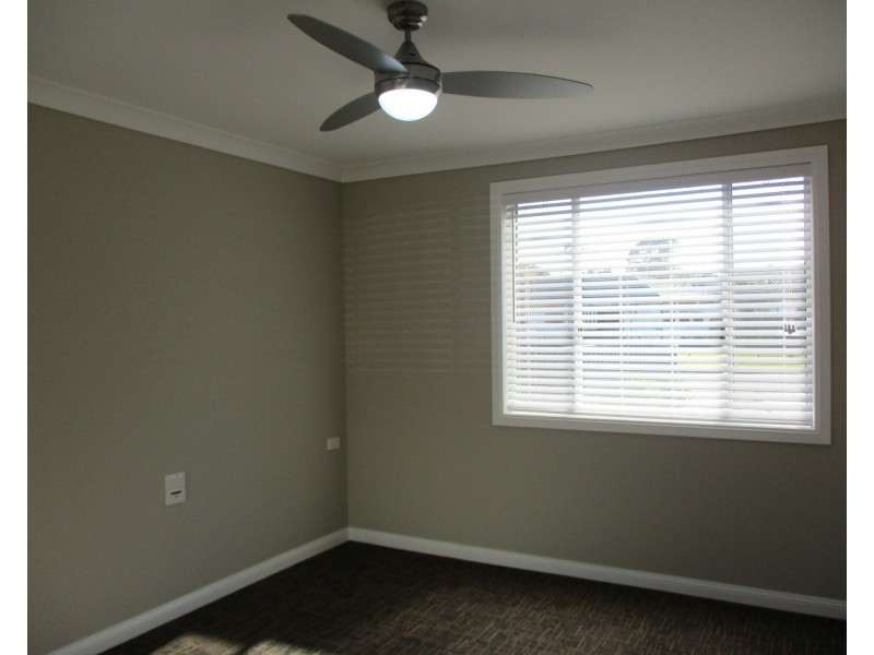 2 Acacia Place, Gateshead NSW 2290