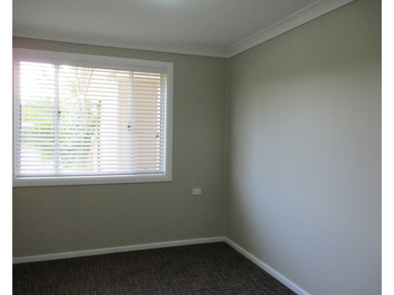 2 Acacia Place, Gateshead NSW 2290