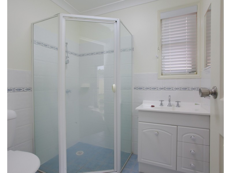 8 Matelot Place, Belmont NSW 2280