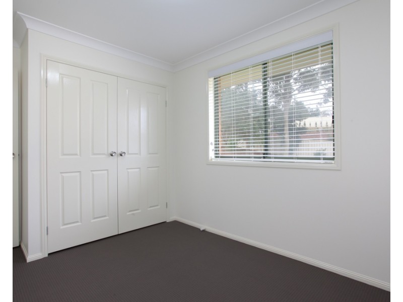 8 Matelot Place, Belmont NSW 2280