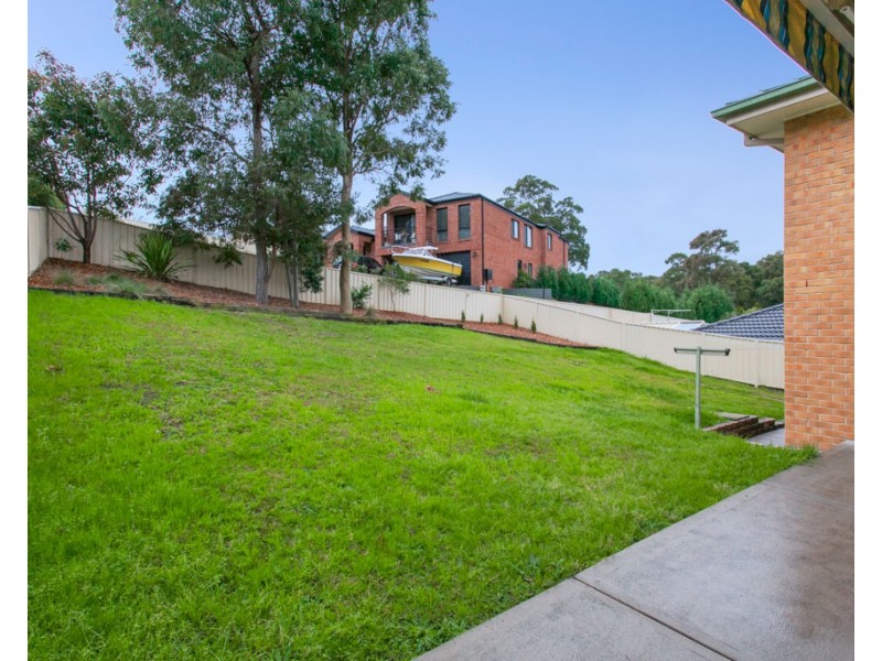 8 Matelot Place, Belmont NSW 2280
