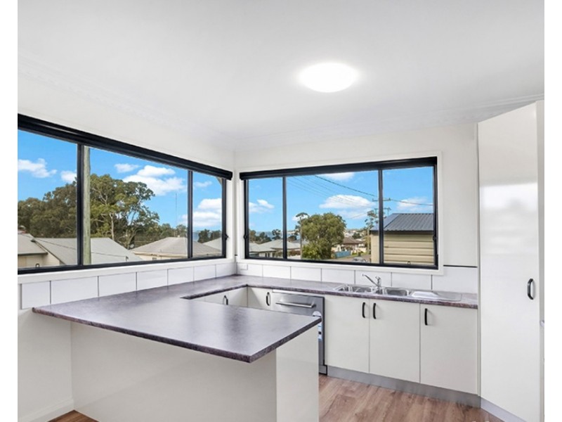 1 Prince Street, Fennell Bay NSW 2283