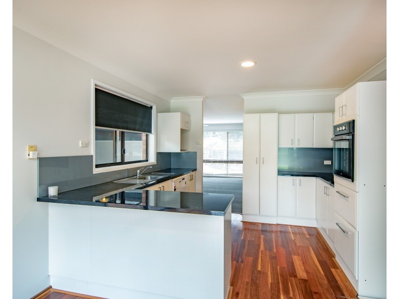 55 East Street, Warners Bay NSW 2282