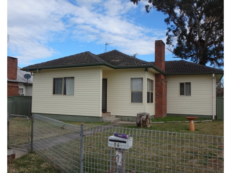 16 Swan Street, Windale NSW 2306