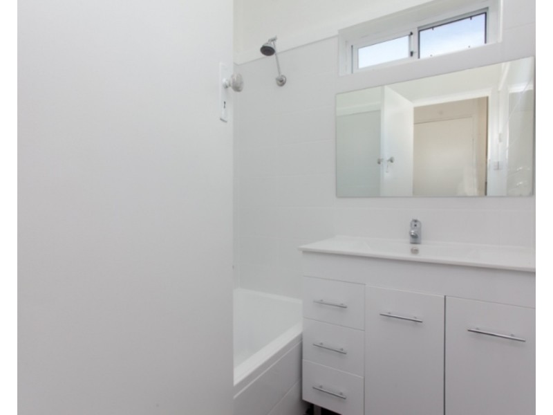 16 Swan Street, Windale NSW 2306