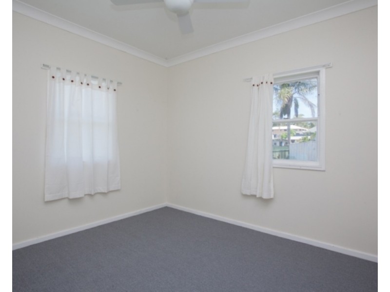 16 Swan Street, Windale NSW 2306