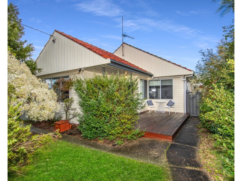 8 Hutton Street, Charlestown NSW 2290
