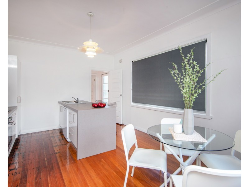 8 Hutton Street, Charlestown NSW 2290