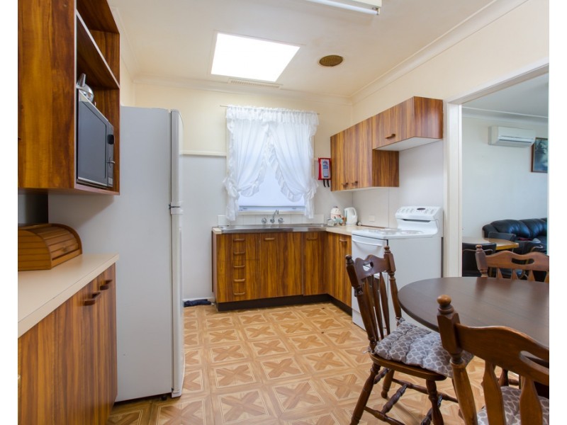 37 Waratah Street, Kahibah NSW 2290