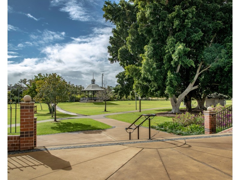 2/18A Morehead Street, Lambton NSW 2299