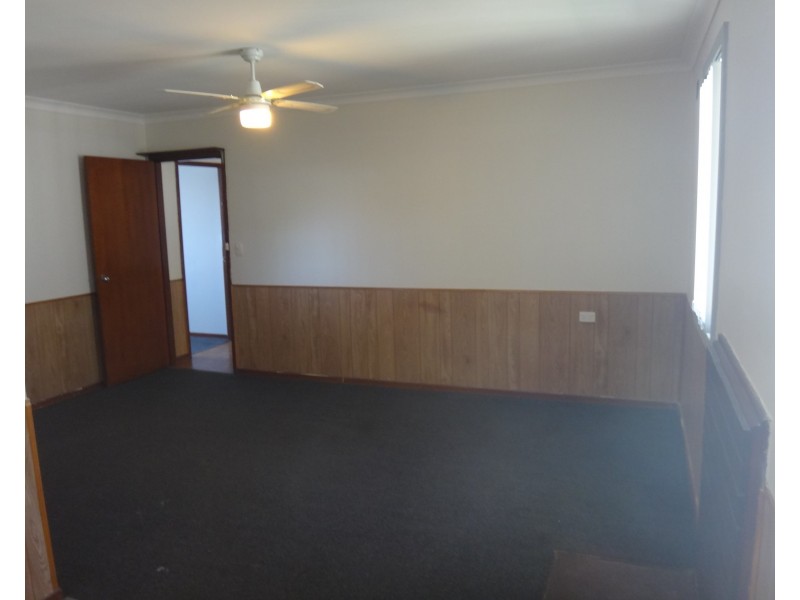 10 Box Place, Gateshead NSW 2290