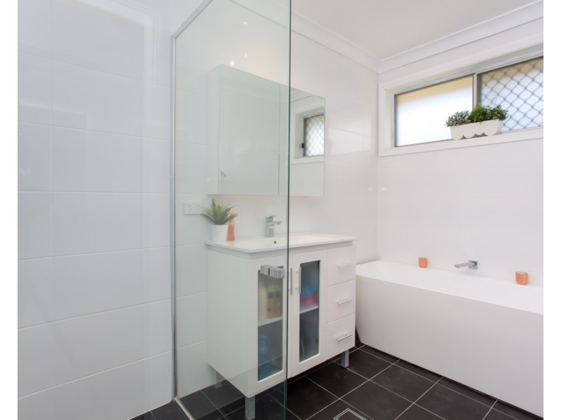 15 Kalinda Parade, Charlestown NSW 2290