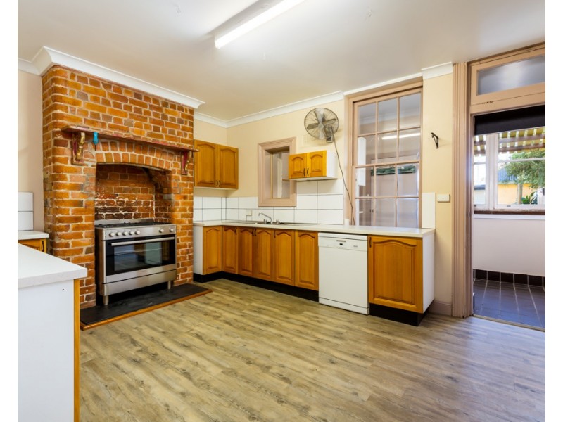 54 Nobbys Road, Newcastle East NSW 2300