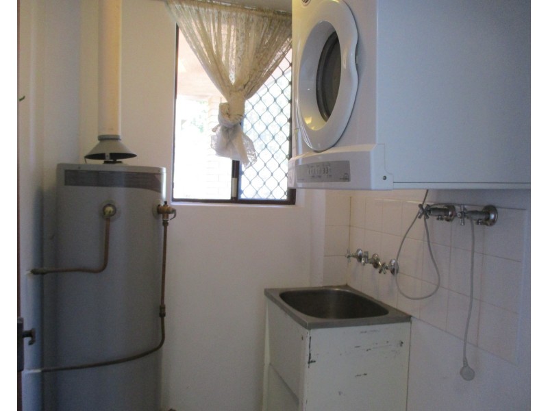 1/38 Kitchener Parade, The Hill NSW 2300