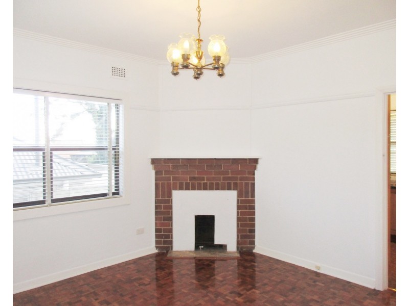 5 Buller Street, Charlestown NSW 2290