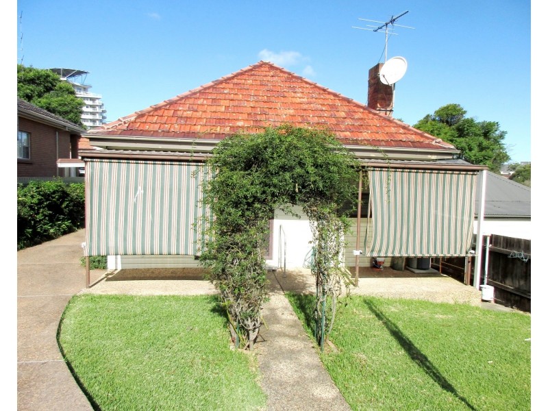 5 Buller Street, Charlestown NSW 2290