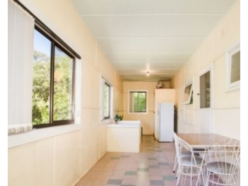 24 Mills Street, Warners Bay NSW 2282