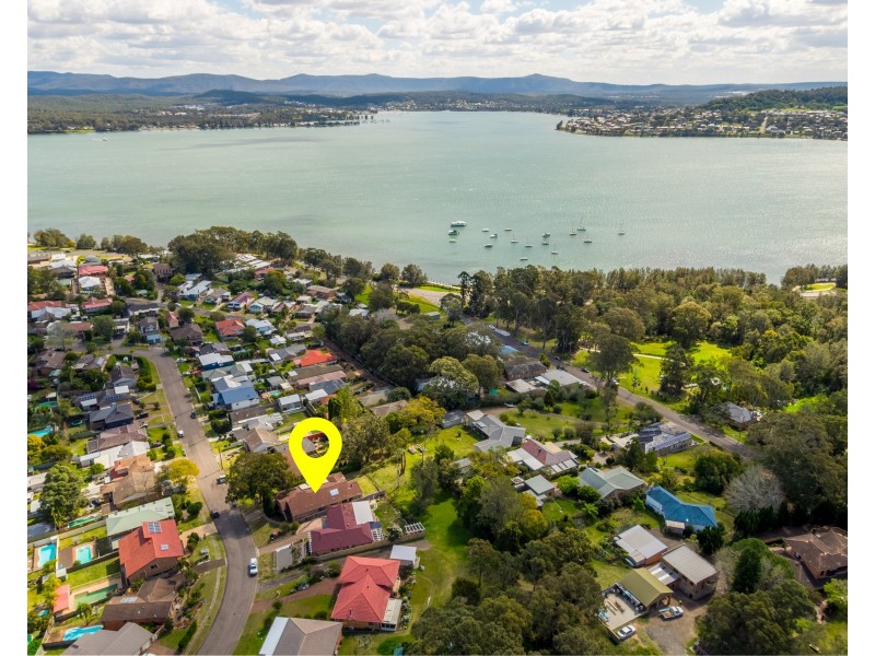 30 Haynes Avenue, Eleebana NSW 2282