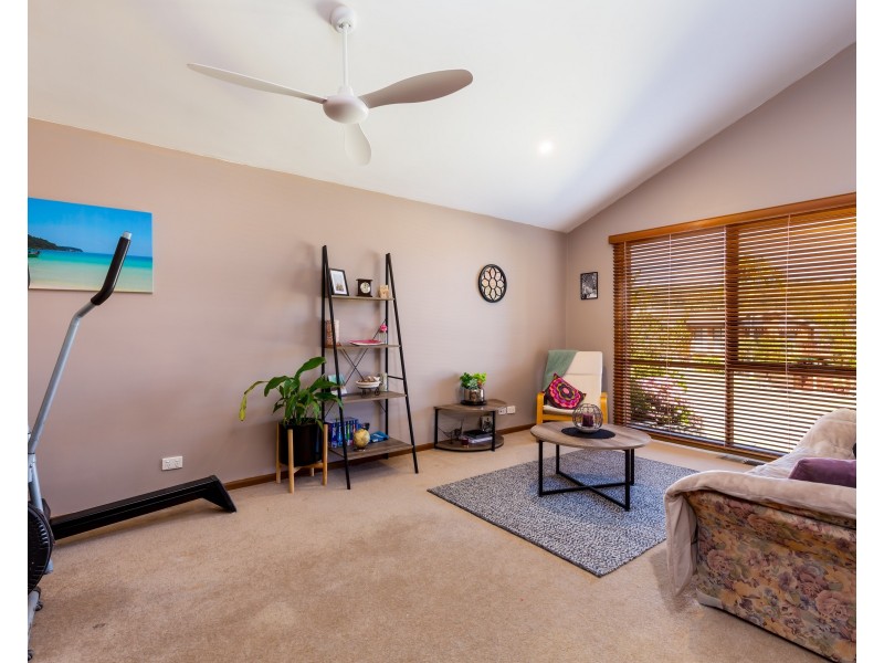 30 Haynes Avenue, Eleebana NSW 2282