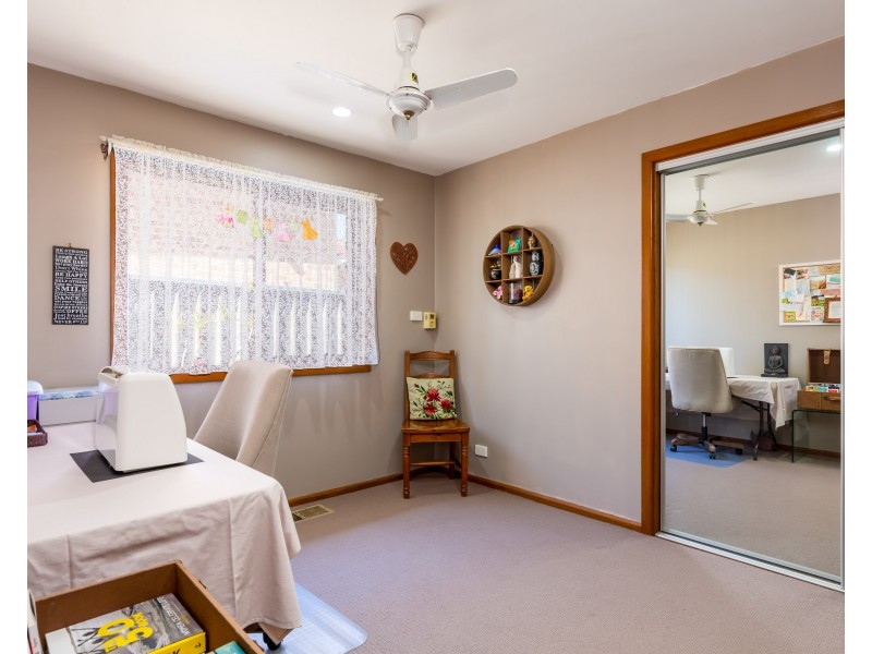 30 Haynes Avenue, Eleebana NSW 2282