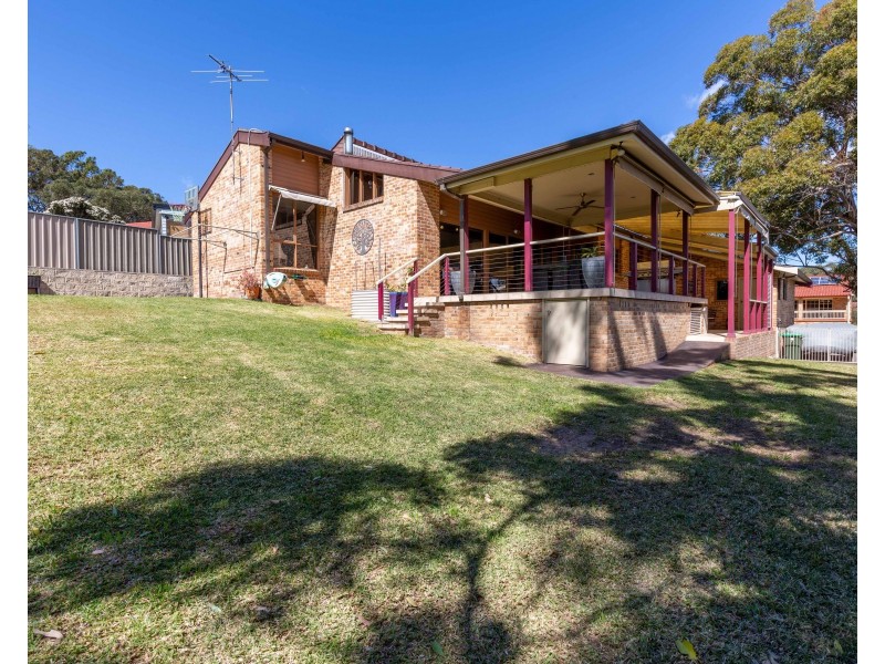 30 Haynes Avenue, Eleebana NSW 2282