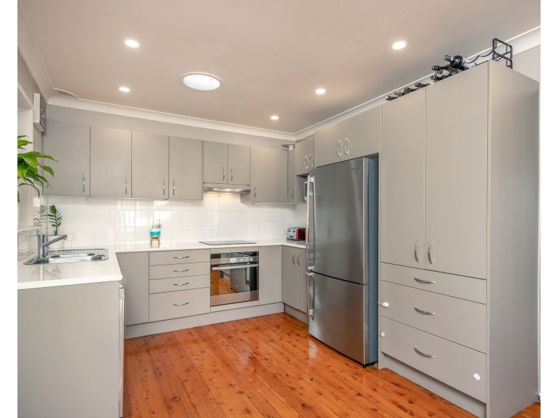 74 Lake Road, Wallsend NSW 2287