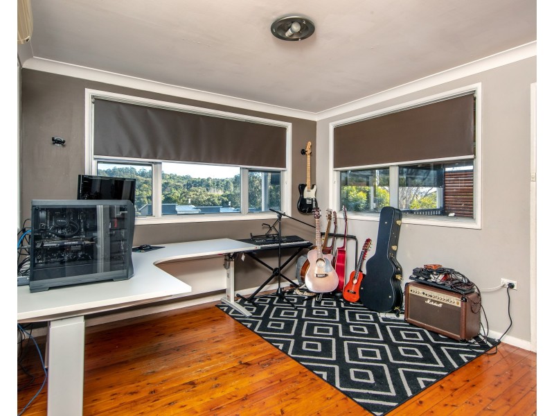 74 Lake Road, Wallsend NSW 2287