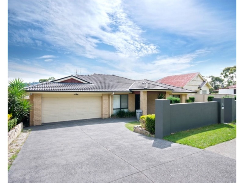 73 Yorston Street, Warners Bay NSW 2282