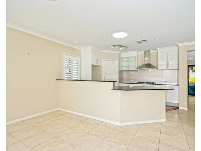 73 Yorston Street, Warners Bay NSW 2282