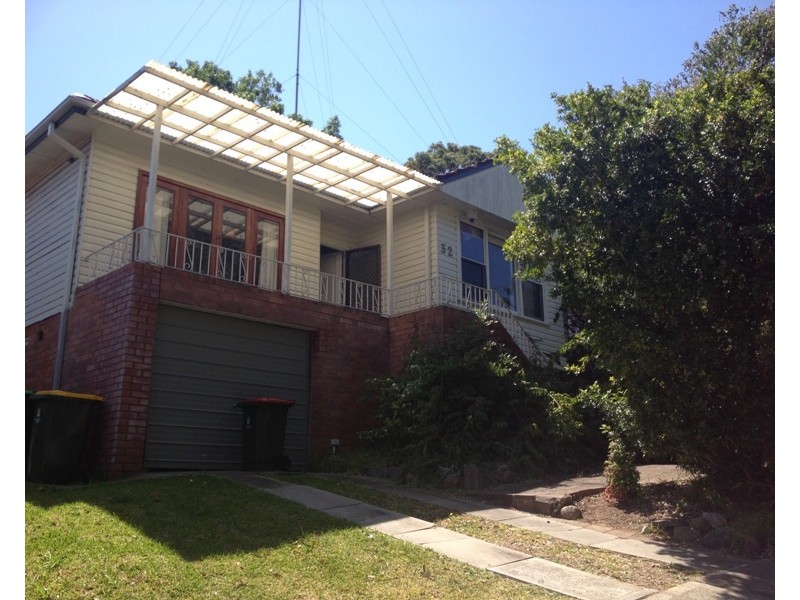 32 Lexington Parade, Adamstown Heights NSW 2289