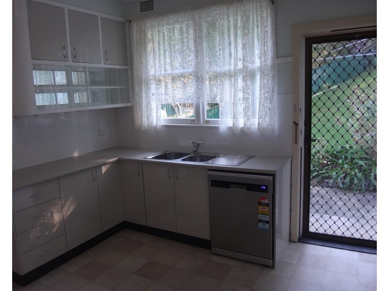 32 Lexington Parade, Adamstown Heights NSW 2289