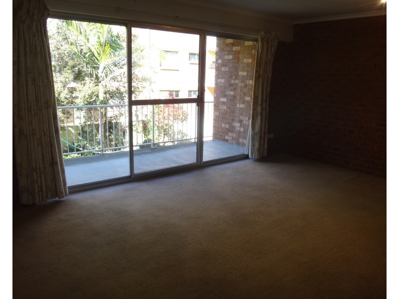 2/115 Teralba Road, Adamstown NSW 2289