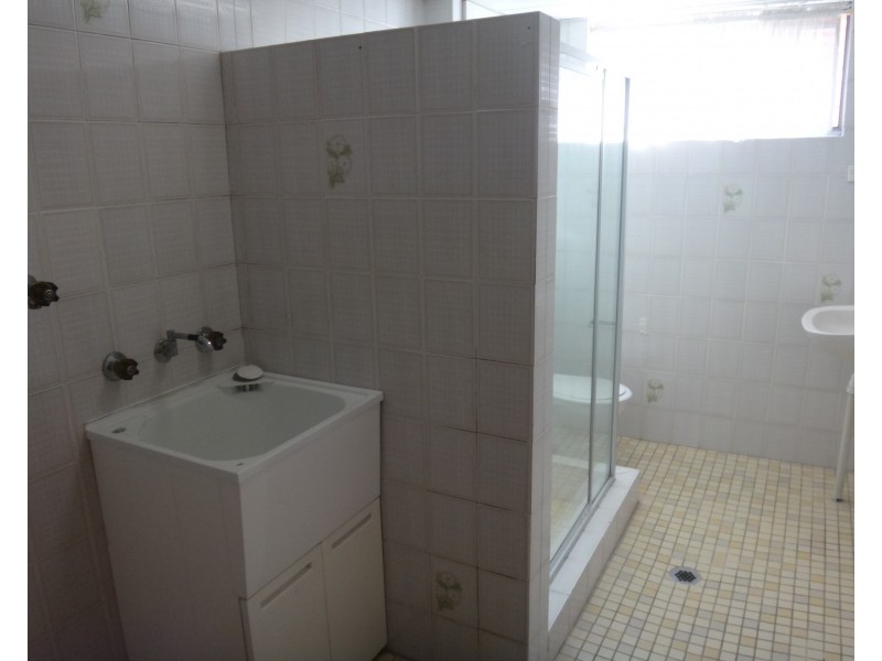 2/115 Teralba Road, Adamstown NSW 2289