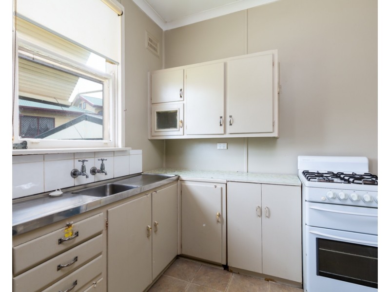 1 Manfred Avenue, Windale NSW 2306