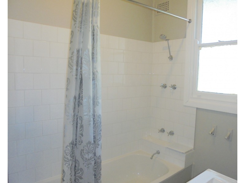 31 Stratton Road, Edgeworth NSW 2285